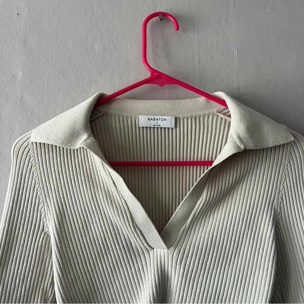 Aritzia Babaton Sculpt Knit Long Sleeve Off White Polo Size Small - Picture 3 of 7